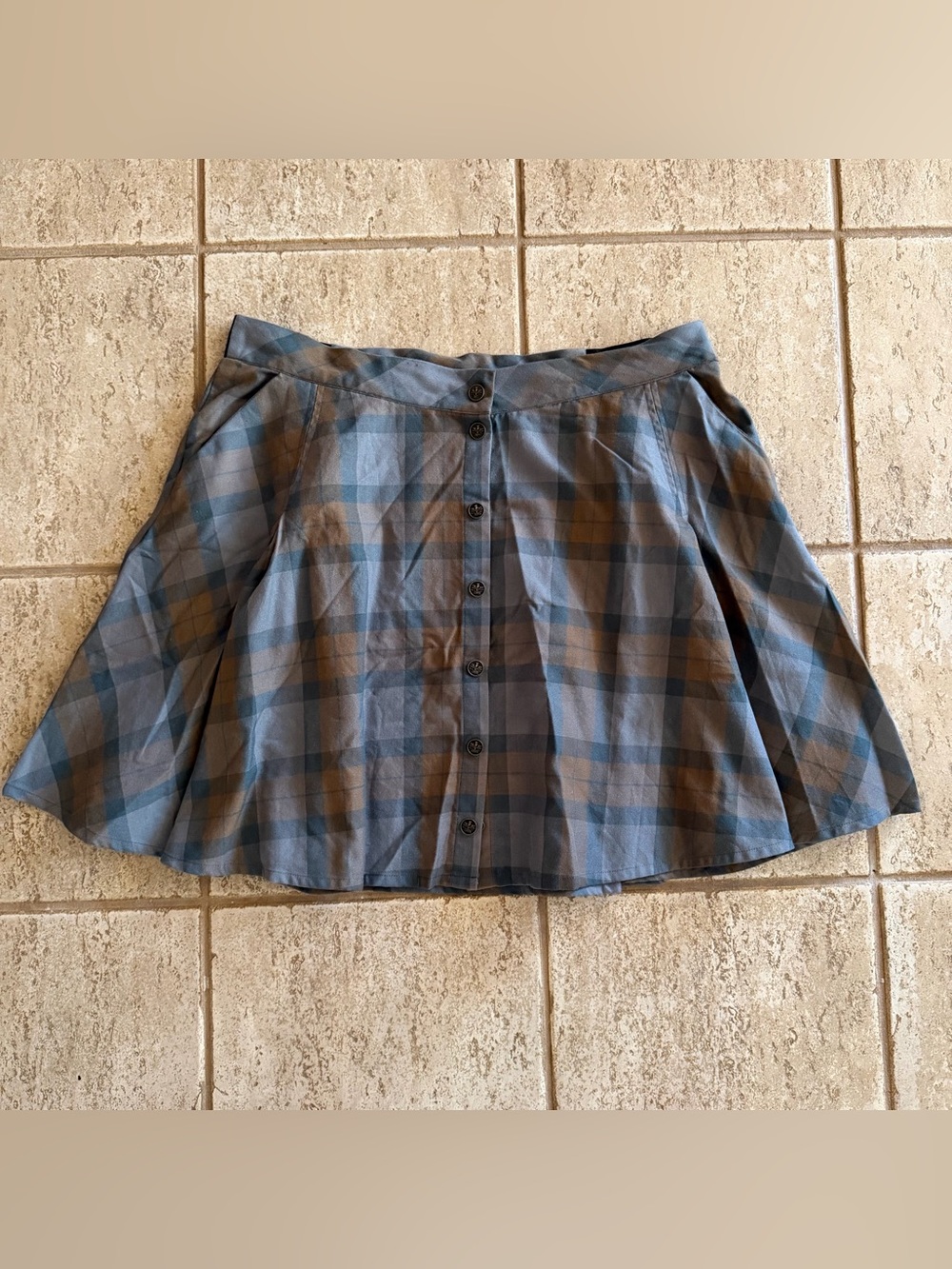 TORRID Outlander Skirt Mackenzie Plaid Mini Snap Front A-Line Size 2X Blue Grey